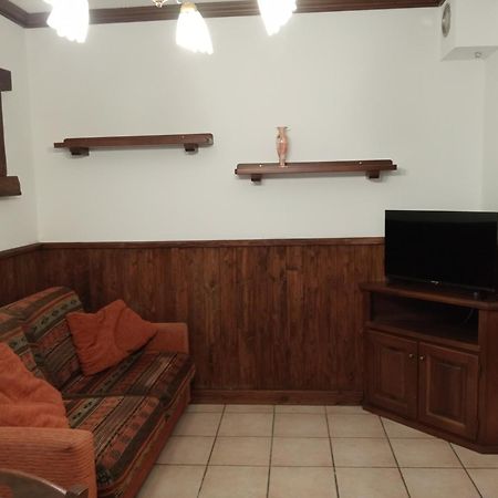 Mansarda Monte Bianco Apartment La Salle Luaran gambar